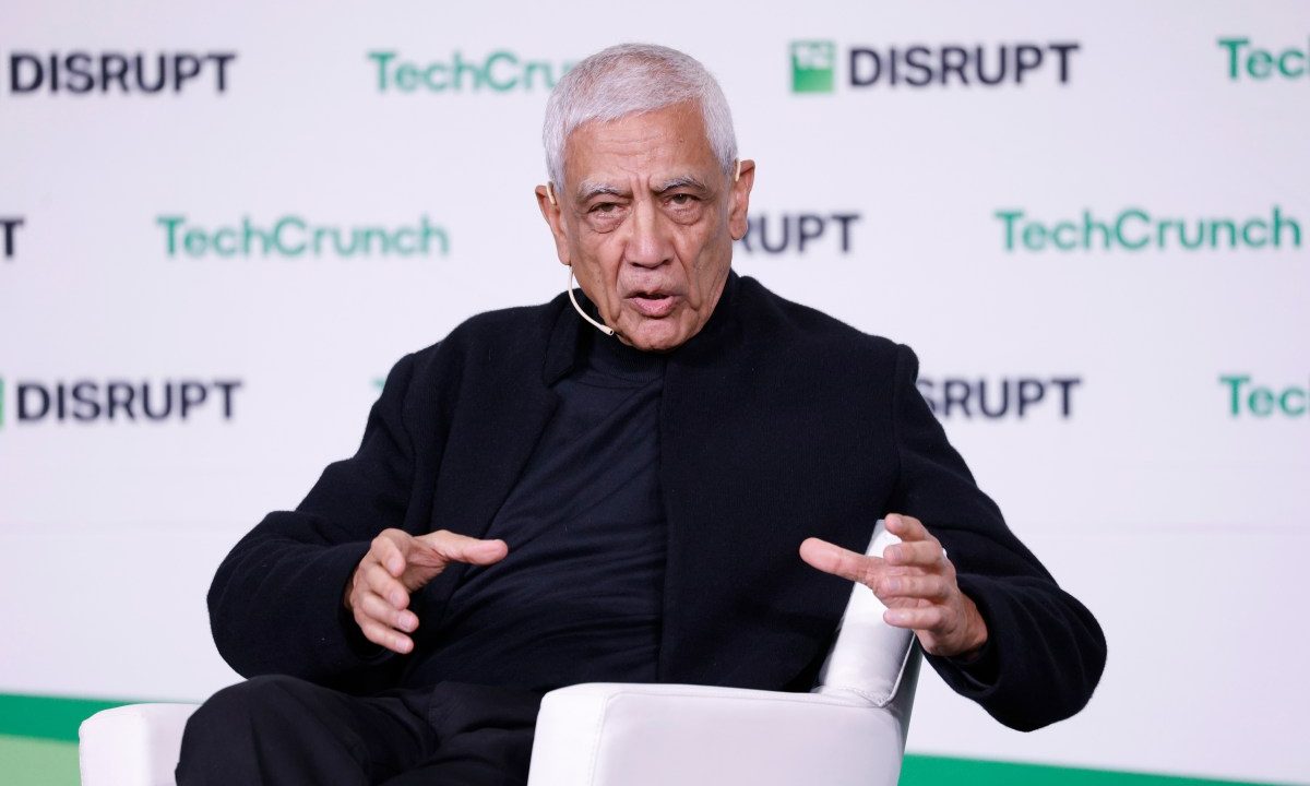 Vinod Khosla publicly disavows Keith Rabois' comments on ICE shooting