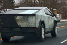 Tesla Loses Its EV Crown to BYD as Sales Keep Dropping