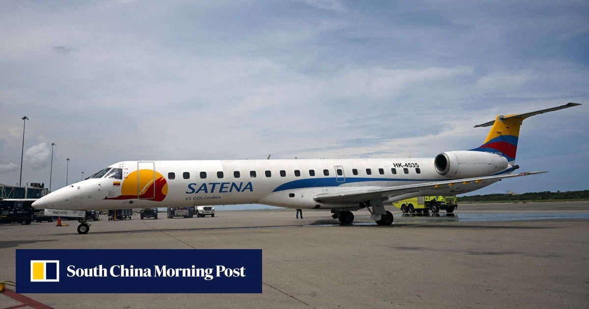 Plane crash in Colombia kills 15, including politician