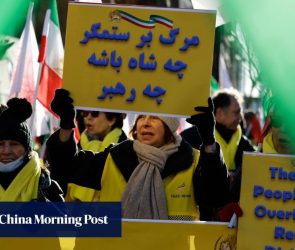 Members of Iranian diaspora in UK rally in London to support protesters in Iran