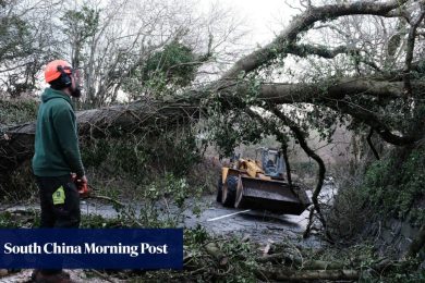 1 dead in UK, 100,000 French homes without power as storms batter Europe