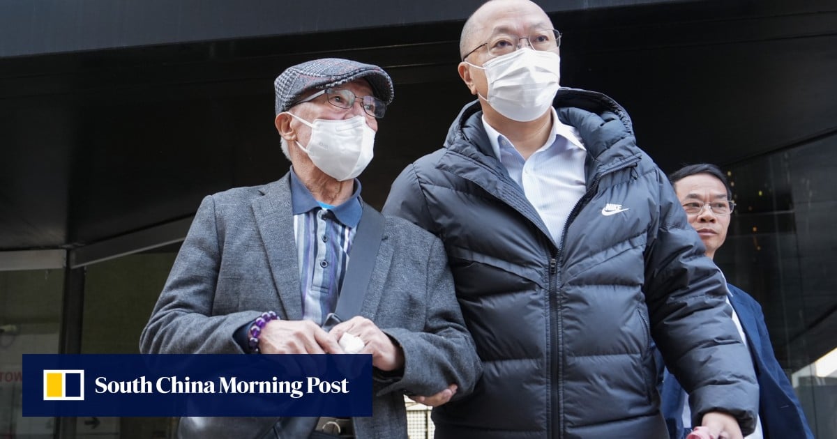 ‘Mr and Mrs Ho’ in Hong Kong court unrepresented as assault case draws crowds