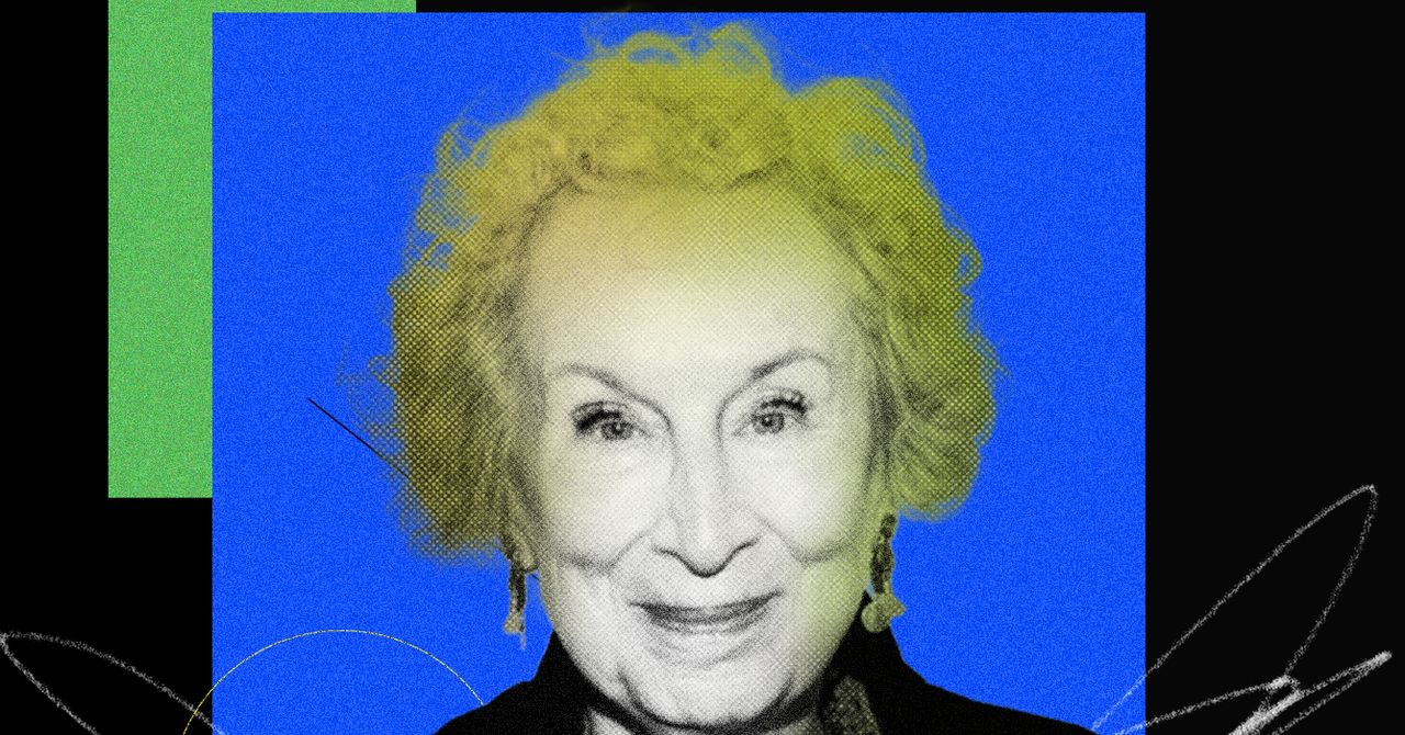 Margaret Atwood on Doomscrolling: ‘I Want to Keep Up With the Latest Doom’