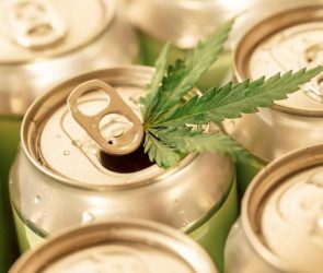 Cannabis Leaf Aluminum Drink Cans