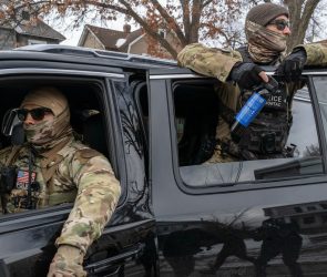 Dozens of ICE Vehicles in Minnesota Lack ‘Necessary’ Lights and Sirens