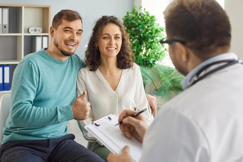 Happy Couple Doctor Clinic Pregnancy Planning