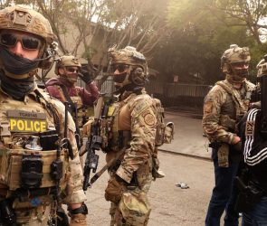 US Judge Rules ICE Raids Require Judicial Warrants, Contradicting Secret ICE Memo