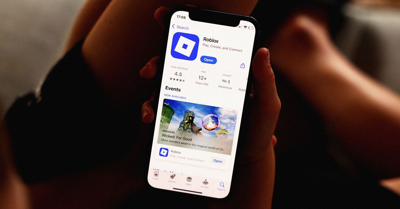 Roblox’s AI-Powered Age Verification Is a Complete Mess