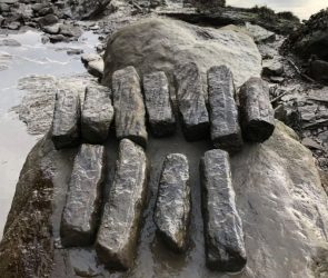 800 ancient Roman blade sharpeners found in Britain