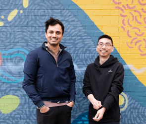 Runpod founders Pardeep Singh (right) Zhen Lu (left)