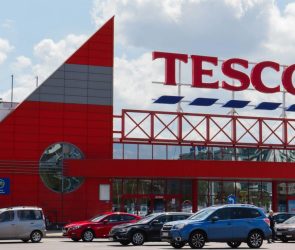 Tesco signs three-year AI deal centred on customer experience