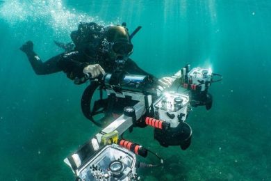 Three Camera Photogrammetry Rig in Underwater Archaeology