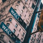 Wall Street’s AI gains are here — banks plan for fewer people缩略图 Wall Street’s AI gains are here — banks plan for fewer people