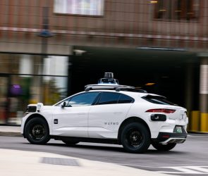 Uber is literally in the driver’s seat when it comes to AV bets