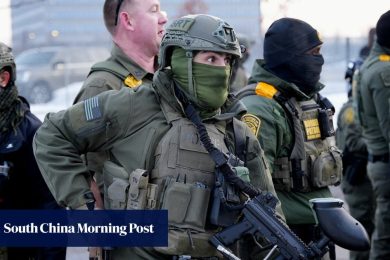 US border agent shoots and wounds 2 in Portland as national tensions rise