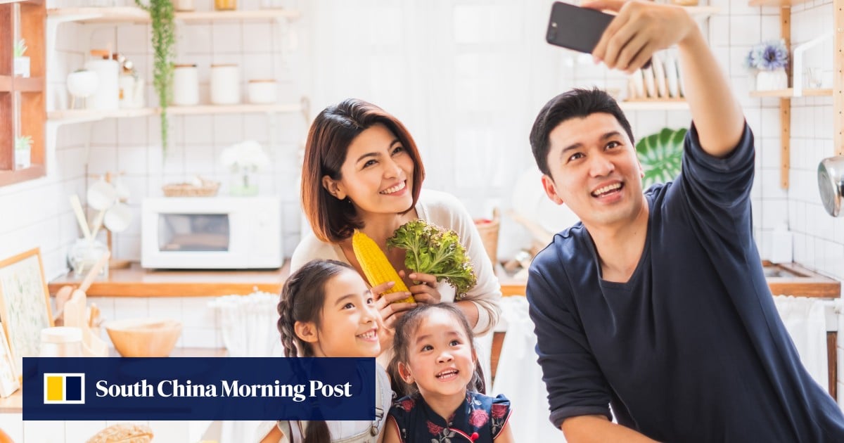 South Koreans see joy in parenthood but fear economic strain, study reveals