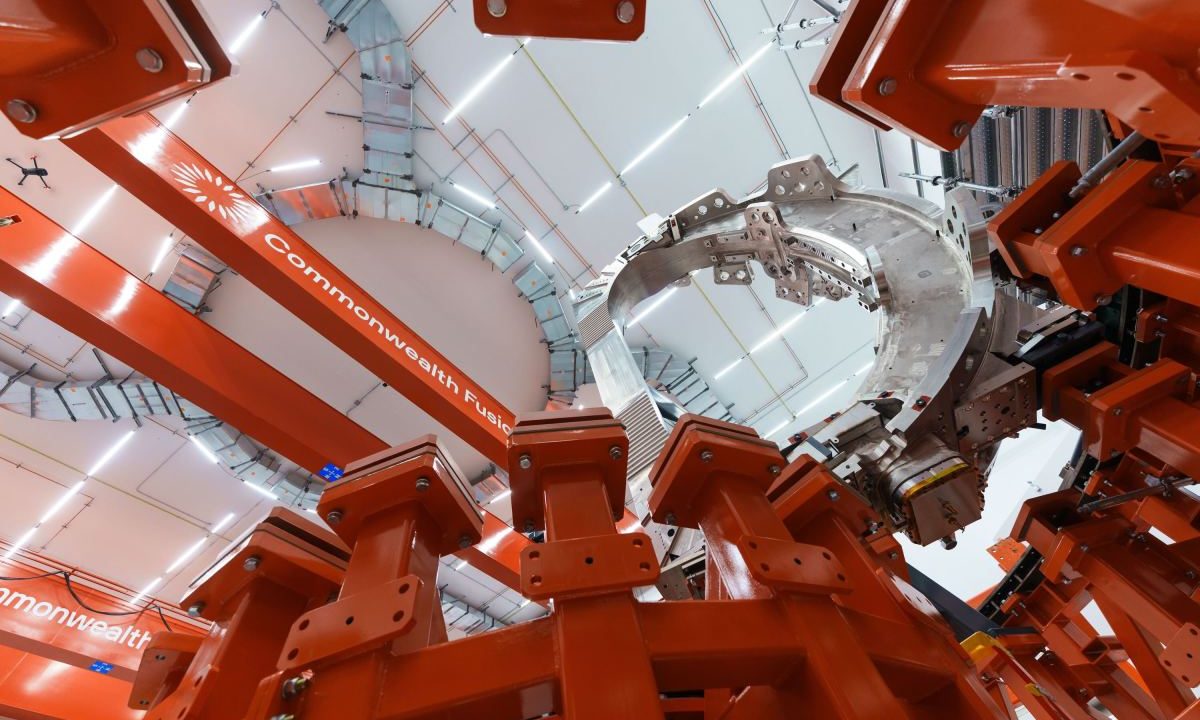 A magnet is installed at CFS's Sparc reactor.