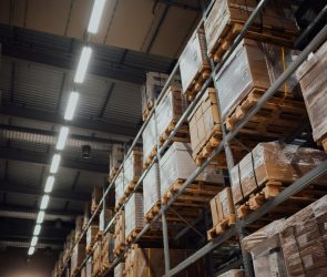 The latency trap: Smart warehouses abandon cloud for edge