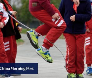 China police officer praised for mediating dispute among 7 kids as if it were serious case