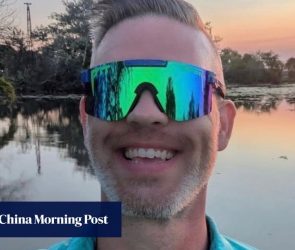 Ford suspends worker who heckled Trump and got flipped off by US president