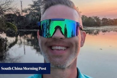 Ford suspends worker who heckled Trump and got flipped off by US president