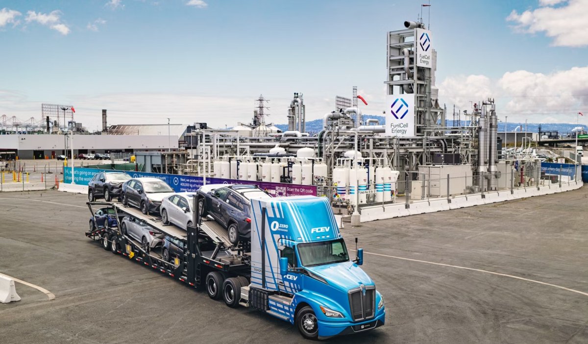 Toyota is drag racing hydrogen-powered trucks in the Arizona desert