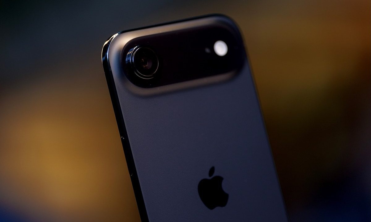 The iPhone Air during the first day of in-store sales of Apple's latest products at Apple's Grove store in Los Angeles, California, US, on Friday, Sept. 19, 2025. The new iPhone 17 is seen as the most significant upgrade Apple has brought to its iPhone lineup in years, with a refreshed design and souped-up camera system. Photographer: Eric Thayer/Bloomberg via Getty Images