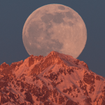 January stargazing: A supermoon, asteroid, and one very large planet缩略图 January stargazing: A supermoon, asteroid, and one very large planet