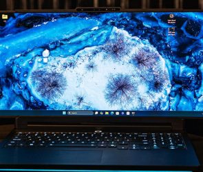 Lenovo’s Legion Pro Rollable Gaming Laptop Goes Ultrawide at the Press of a Key