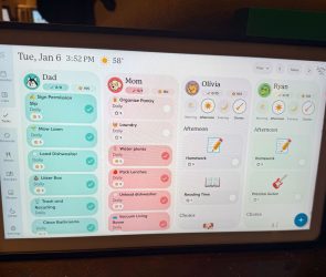 Skylight debuts Calendar 2 to keep your family organized