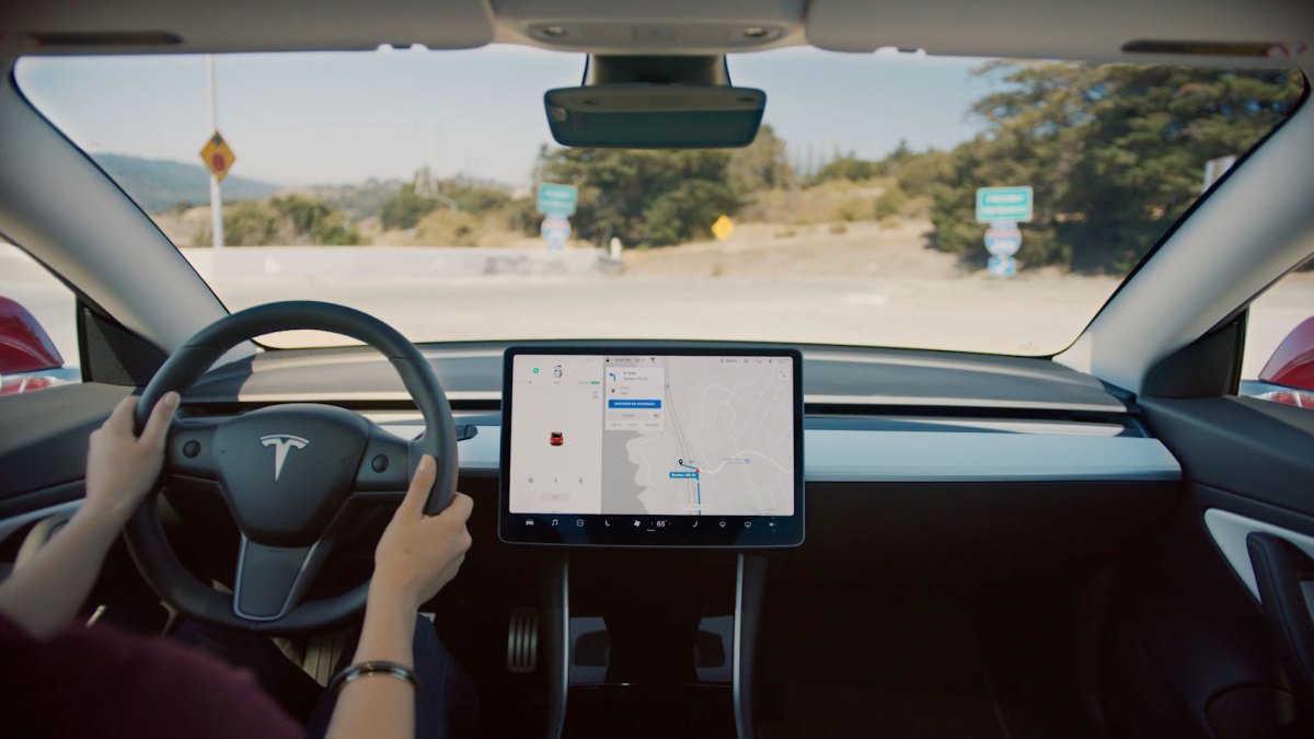 dashboard view of Tesla's autopilot screen
