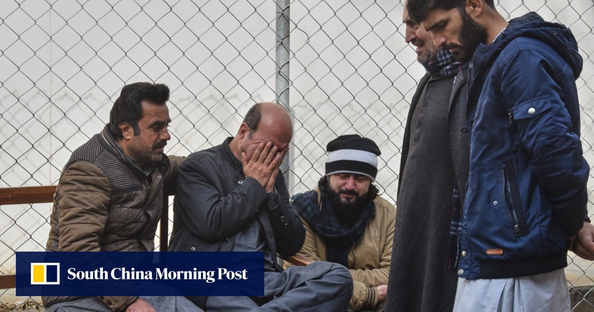 Pakistan multiple attacks kill 21, including children, with dozens of insurgents also dead