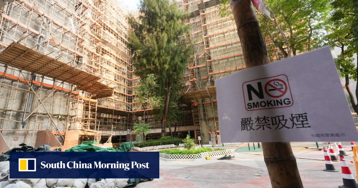 Hong Kong to consider HK$3,000 fixed penalty for smoking on construction sites