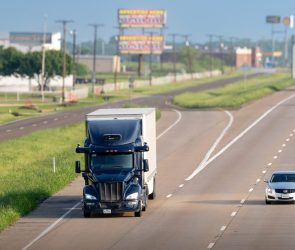 Aurora's driverless trucks can now travel farther distances faster than human drivers