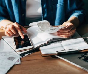 Here’s What It’s Like to Use H&R Block’s DIY Tax Service (2026)