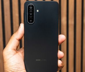 Samsung Galaxy A17 5G Review: Crippling Performance