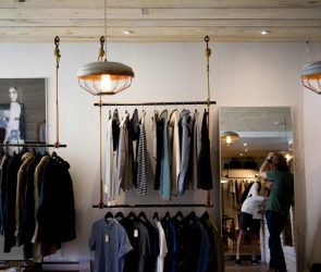 URBN tests agentic AI to automate retail reporting