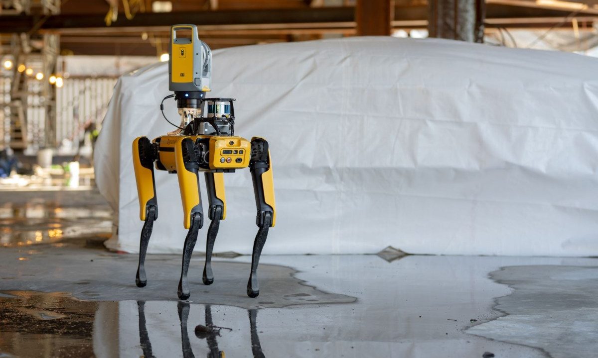 Boston Dynamics CEO Robert Playter steps down after 30 years at the company