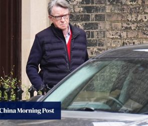 UK government agrees framework on publishing Mandelson vetting documents