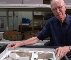 Teen discovers Australia’s oldest dinosaur fossil—almost 70 years ago