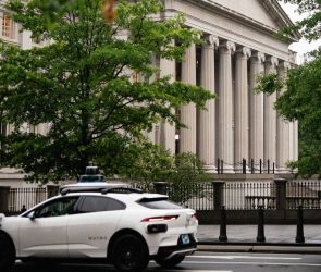 Waymo Asks the DC Public to Pressure Their City Officials