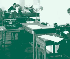 Staff in an enterprise as agentic finance AI improves business efficiency and ROI only when deployed with strict governance and clear return on investment targets.