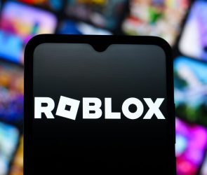 Here's how Roblox's age checks work