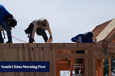 US sheds 92,000 jobs in warning sign for Trump’s economy