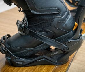 Jones Mercury FASE Snowboard Bindings Review: The Best Fast Entry System