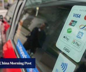 ‘Keep the change’ no more: Hong Kong taxi drivers prepare for shift to e-payments