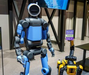 Boston Dynamics Atlas Named 'Best Robot' in Best of CES™ 2026 Awards by CNET Group