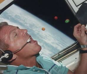 Artemis II astronauts will eat a lot of tortillas on their trip to the moon