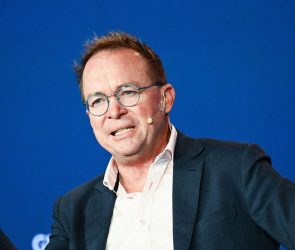 A Former Top Trump Official Is Going After Prediction Markets