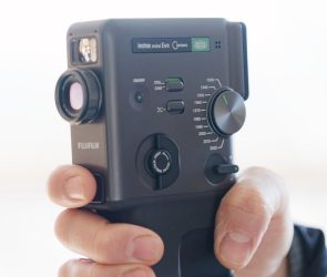 Fujifilm Instax Evo Cinema Review: Retro Video Fun